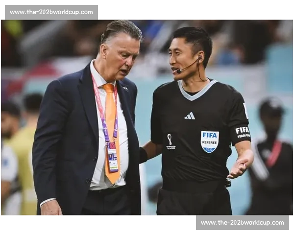 马宁世俱杯晒照执法引热议 硬刚弗拉门戈教练组成焦点